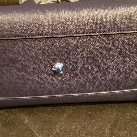 Burberry Medium Banner in Leather & Vintage Check - Picture 8 of 8